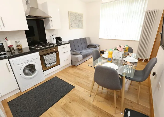 Luxurious Apartment N22